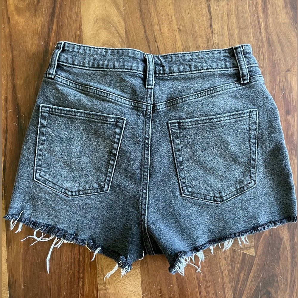 Wild Fable high rise Mom Shorts Size 4